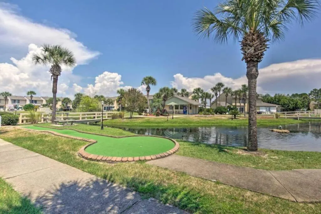 Resort Gem W/ 2-Bedrooms And Easy Walk To Beach Panama City Beach United States