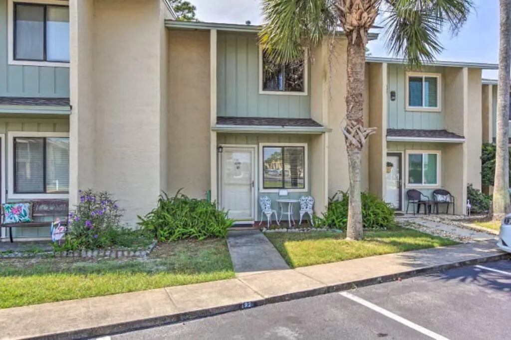 Resort Gem W/ 2-Bedrooms And Easy Walk To Beach Panama City Beach