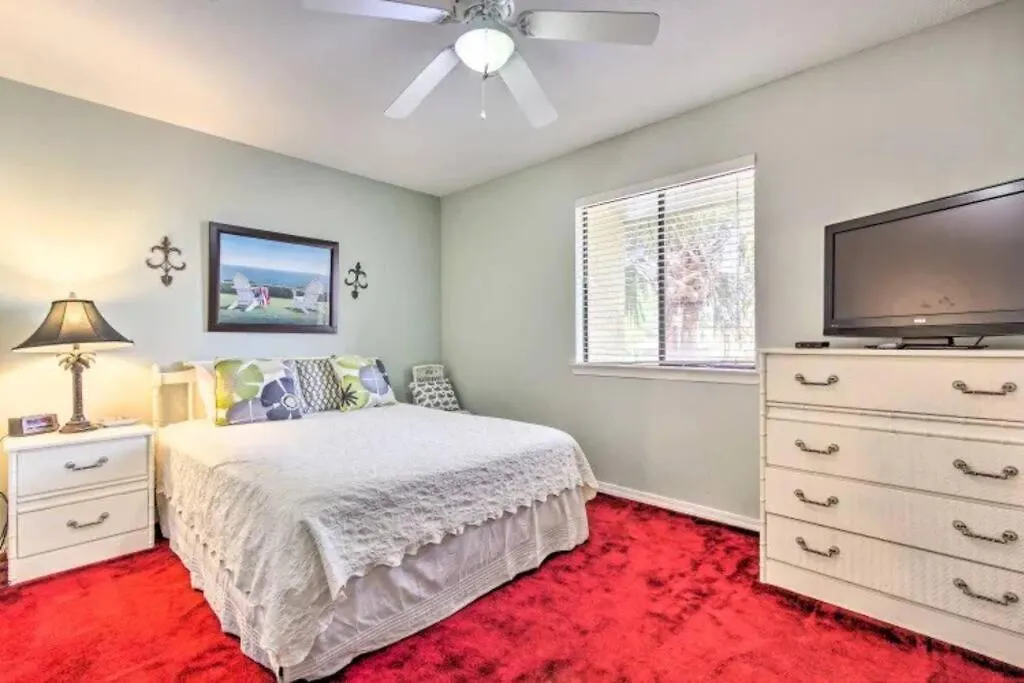 Holiday home Resort Gem W/ 2-Bedrooms And Easy Walk To Beach Panama City Beach United States