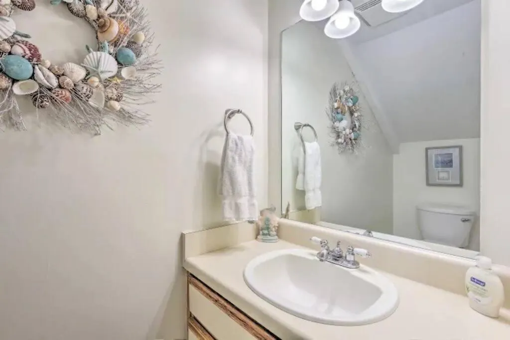 Resort Gem W/ 2-Bedrooms And Easy Walk To Beach Panama City Beach